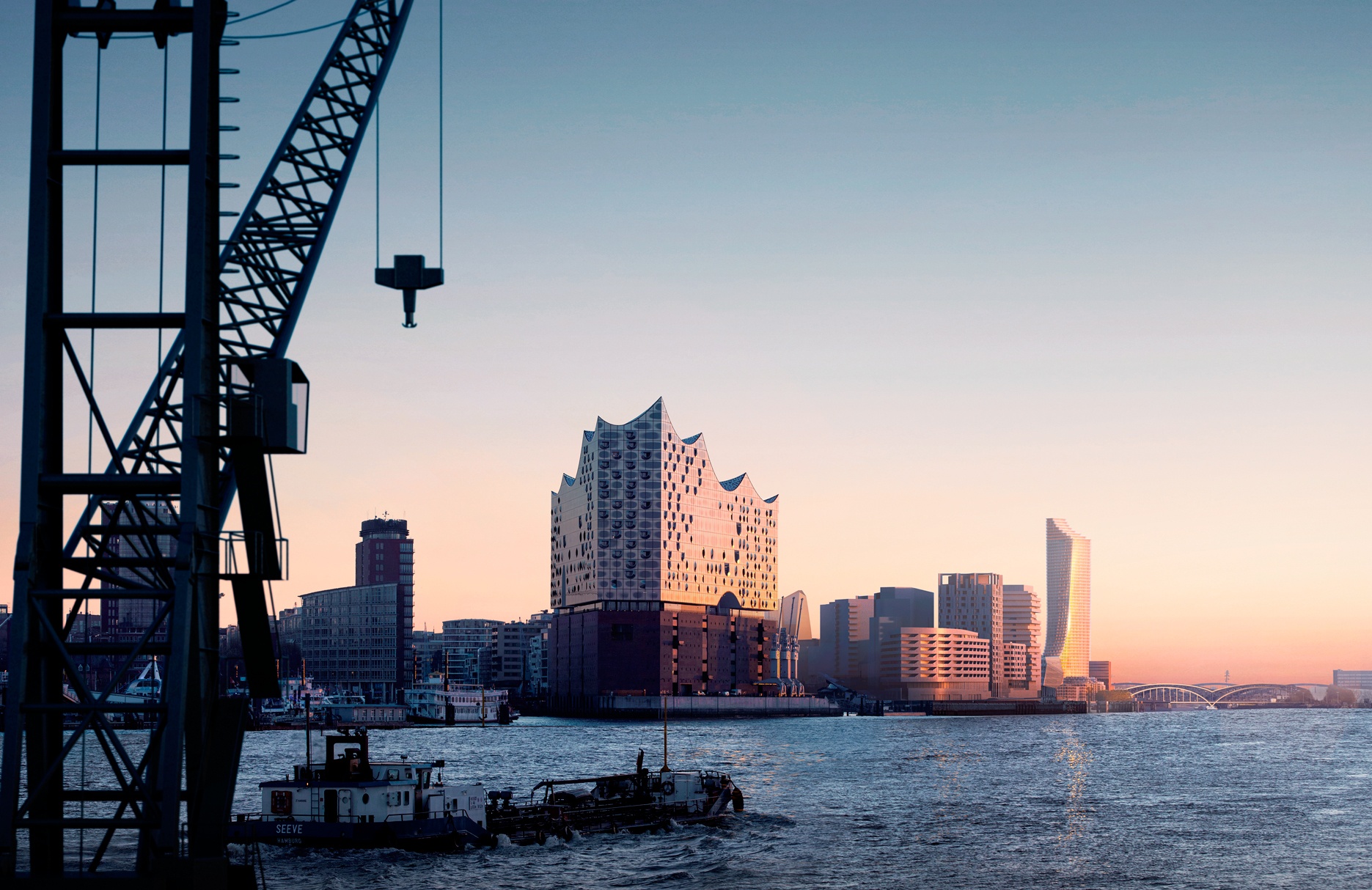 View of Elbphilharmonie by SIGNA Chipperfield - Guiding Architects