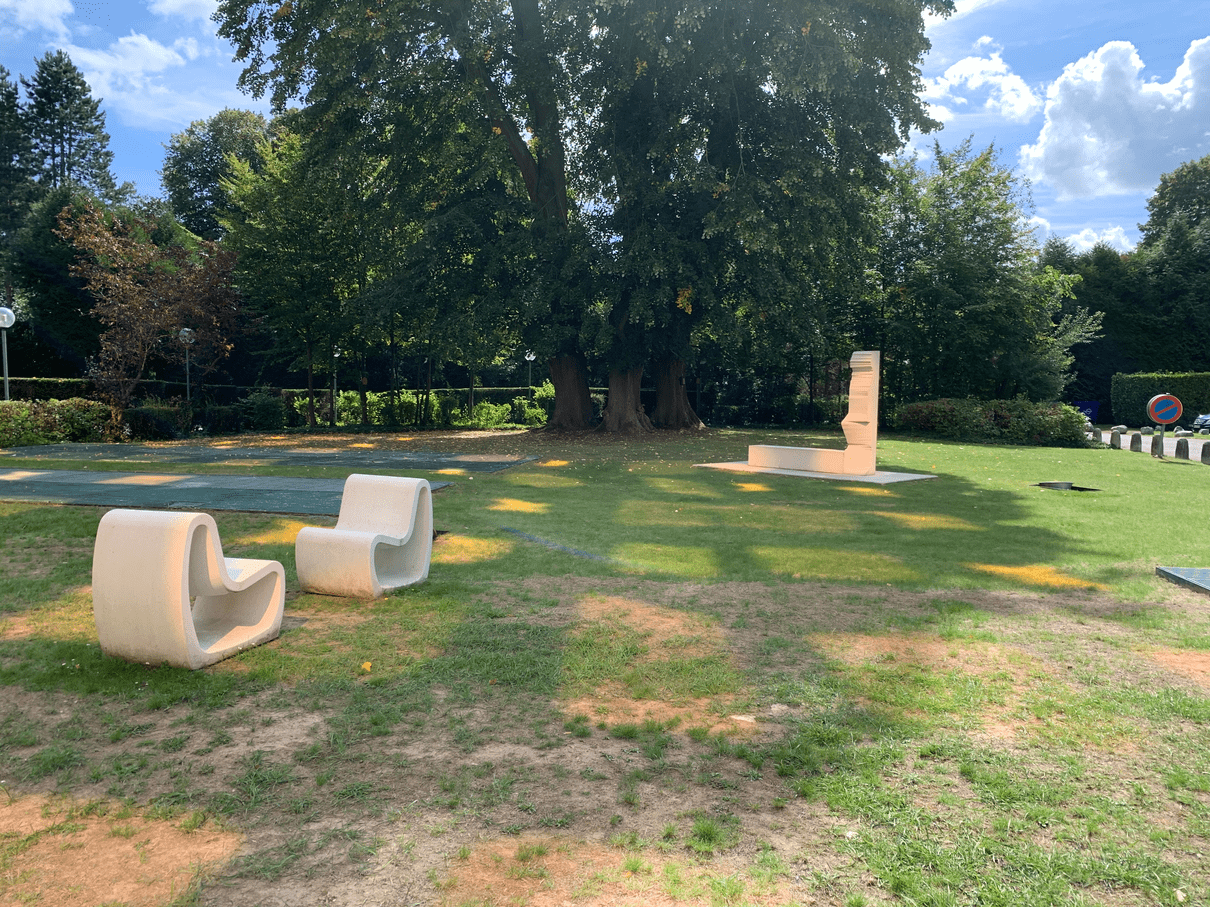 Brutalism Revisited - How “the most modern building in Belgium” unveils its new contemporary core