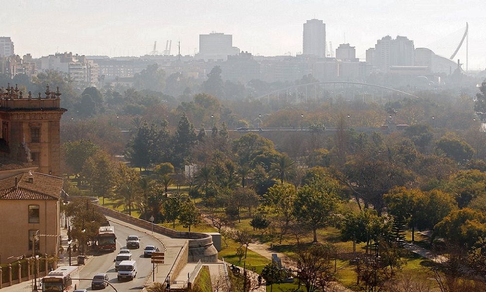 Green infrastructure. Turia river gardens.