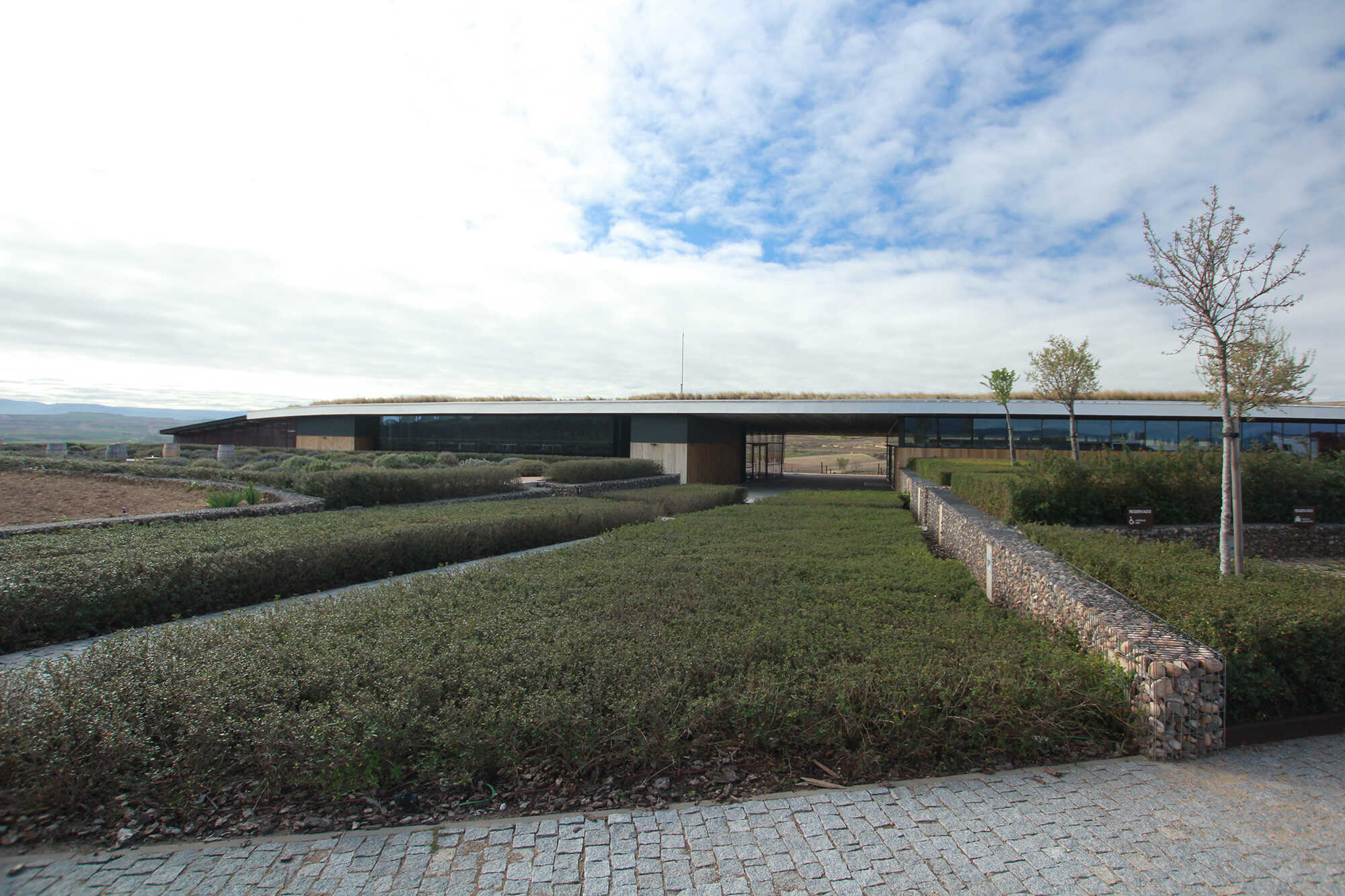 Beronia winery – entrance situation. Photo by: ©Bernd Nitsch GA BILBAO