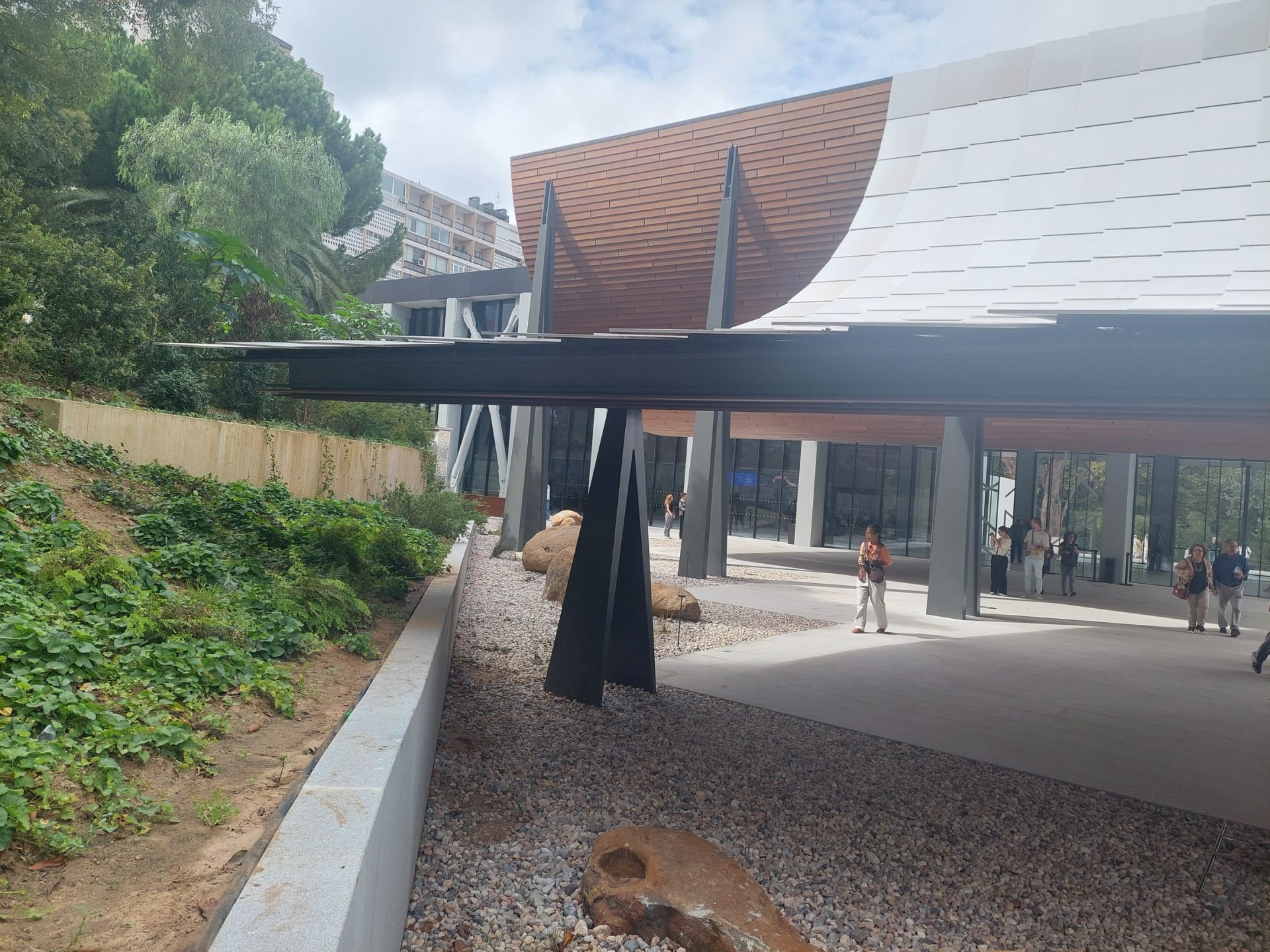 Southern entrance to CAM.